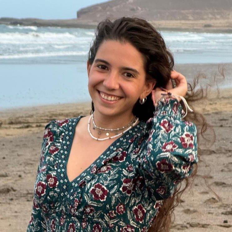 Nuria Saez Torres - Productora